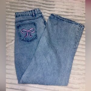 Cute Mom Jeans With Bows On Back